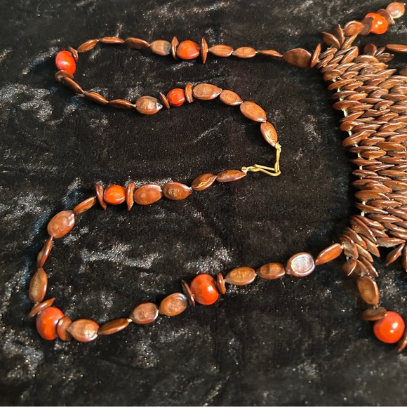 Artisan Made Natural Seed Necklace Hand Made Ethnic Tribal Bib Necklace - Picture 2 of 3